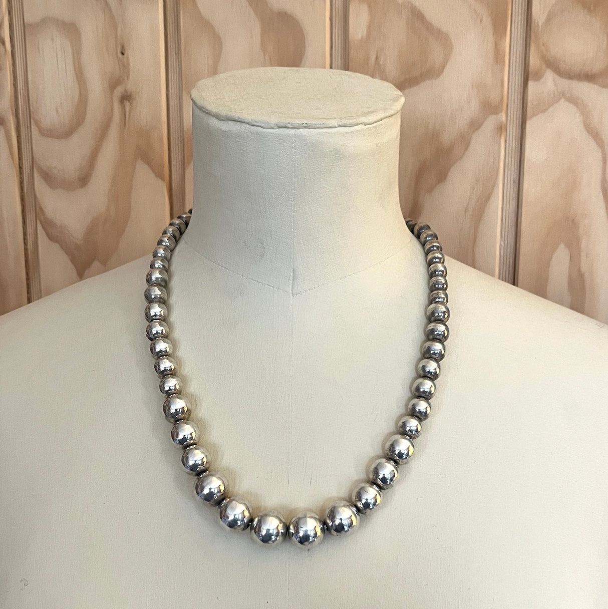 Vintage 1940s Mexican Silver Ball Necklace