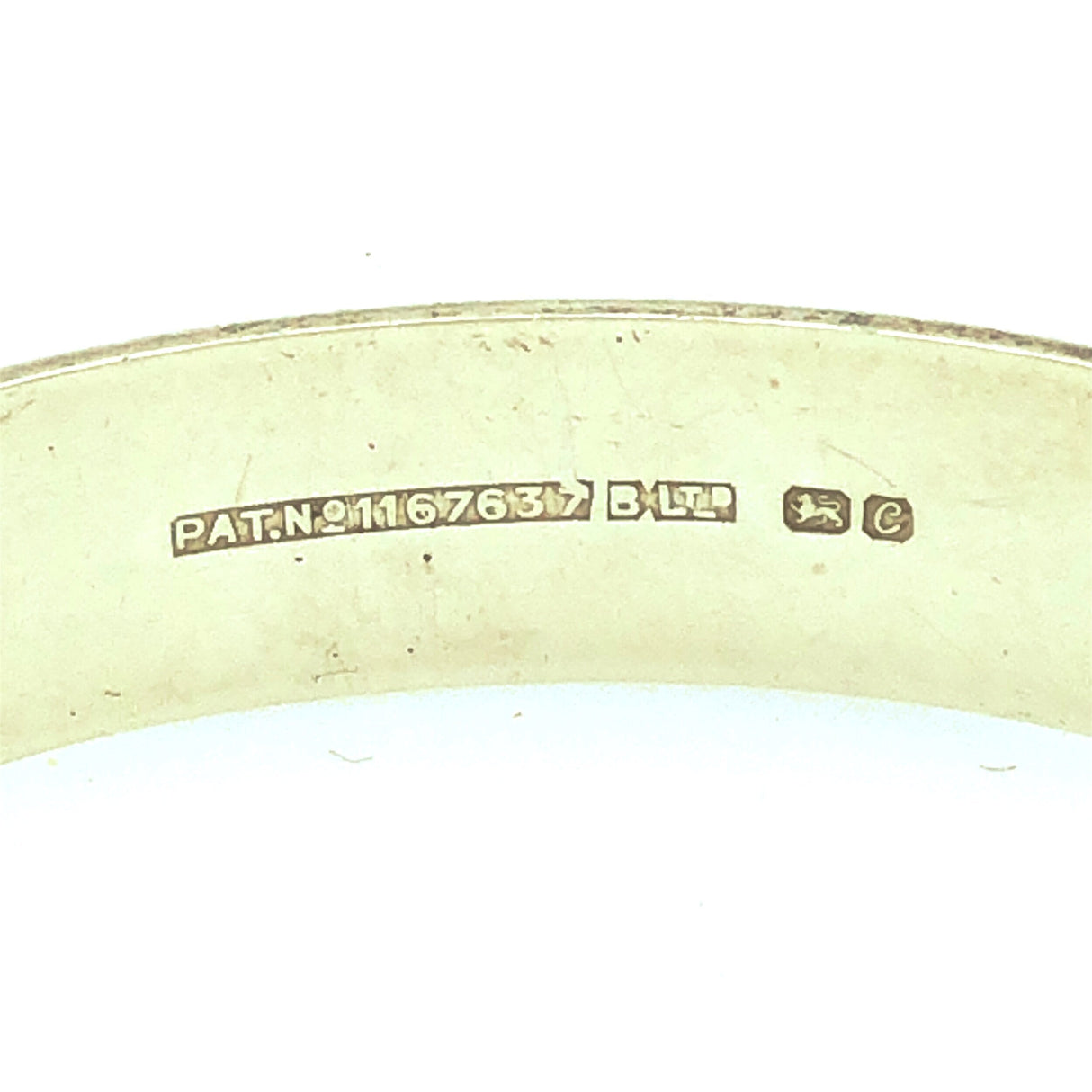 1970s Vintage Silver Hinged Bracelet with Leaf Engraved Pattern The Vintage Jewellery Company