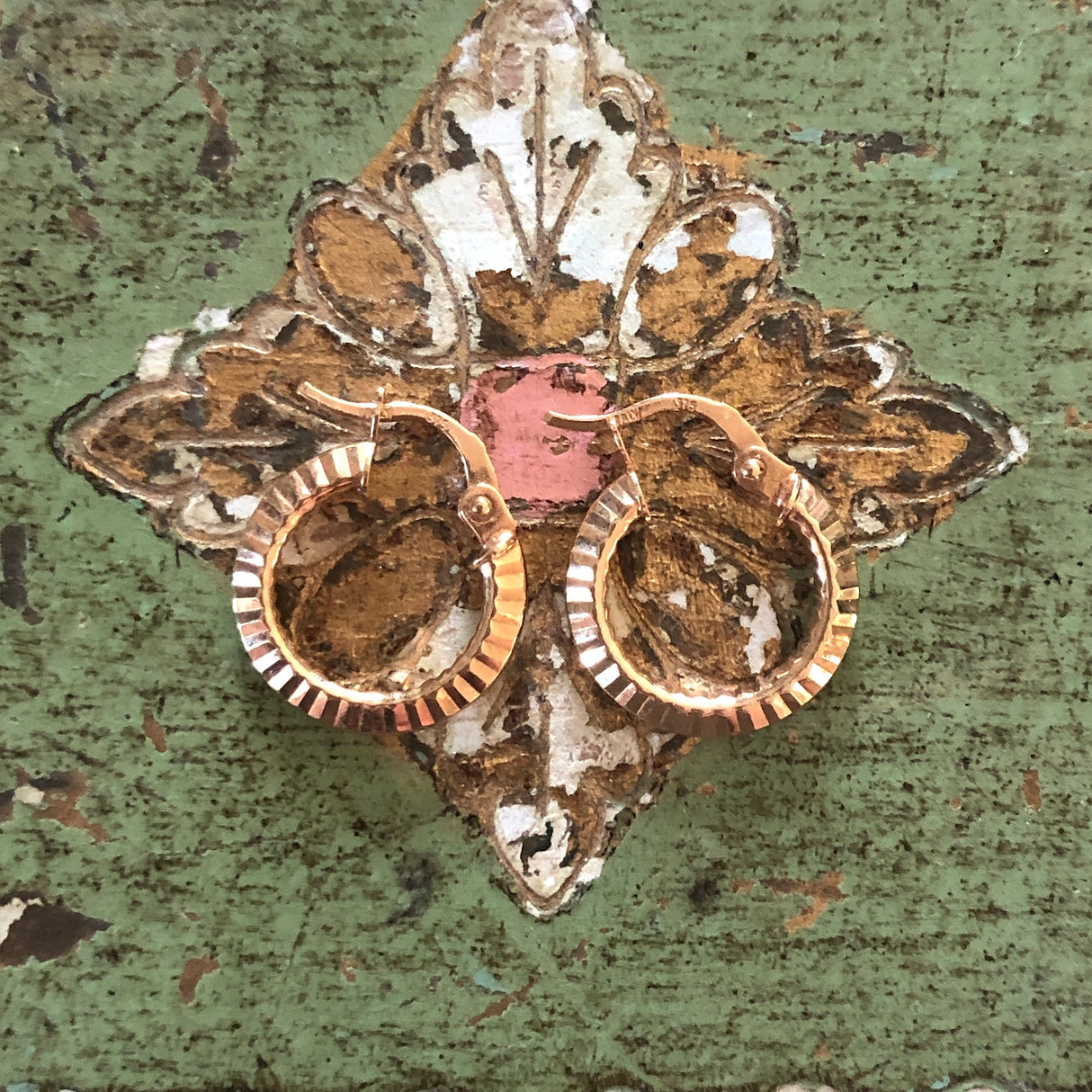 9ct Gold Italian Ribbed Hoop Vintage Earrings