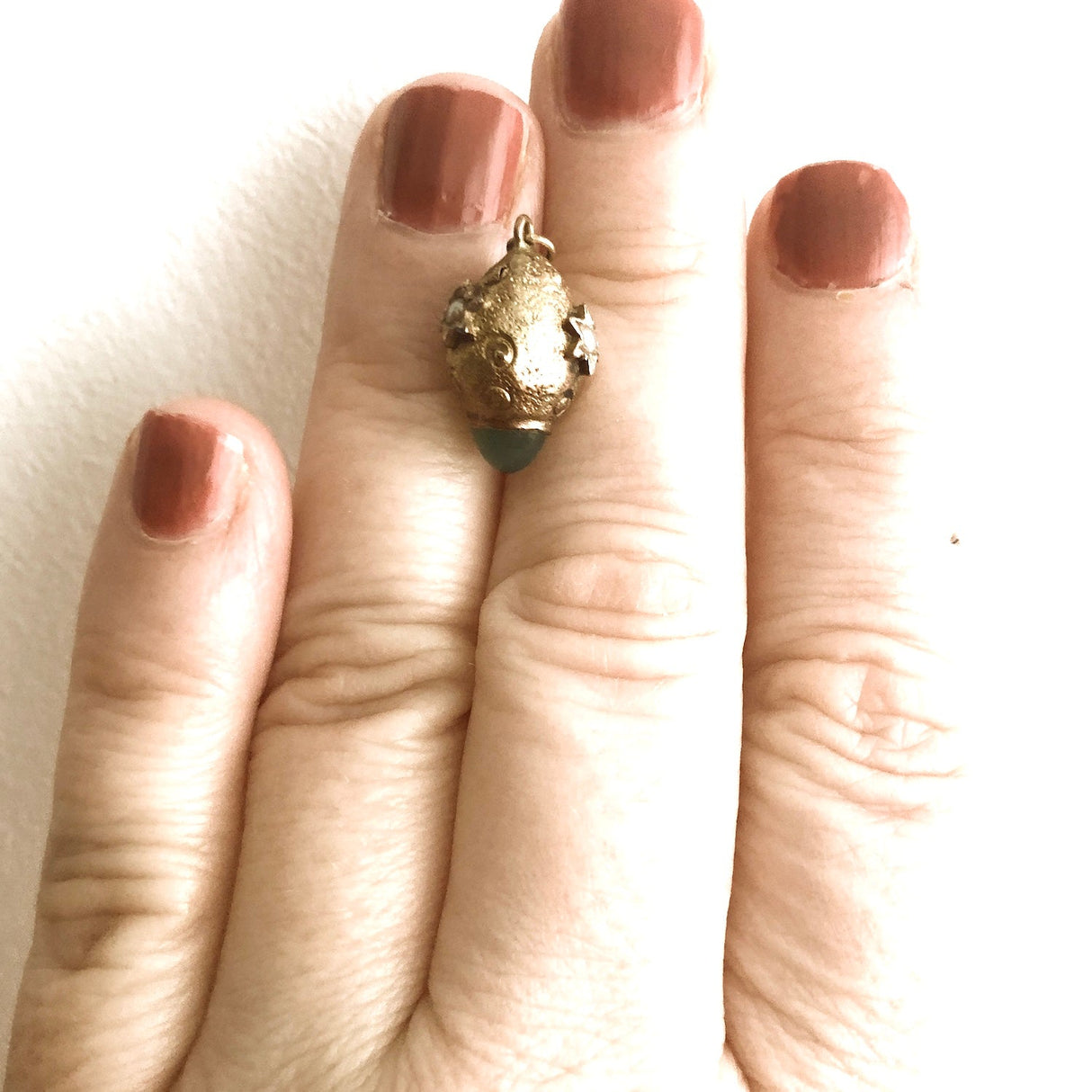 Edwardian 15k Gold Egg Pendant with Chrysoprase and split pearls The Vintage Jewellery Company