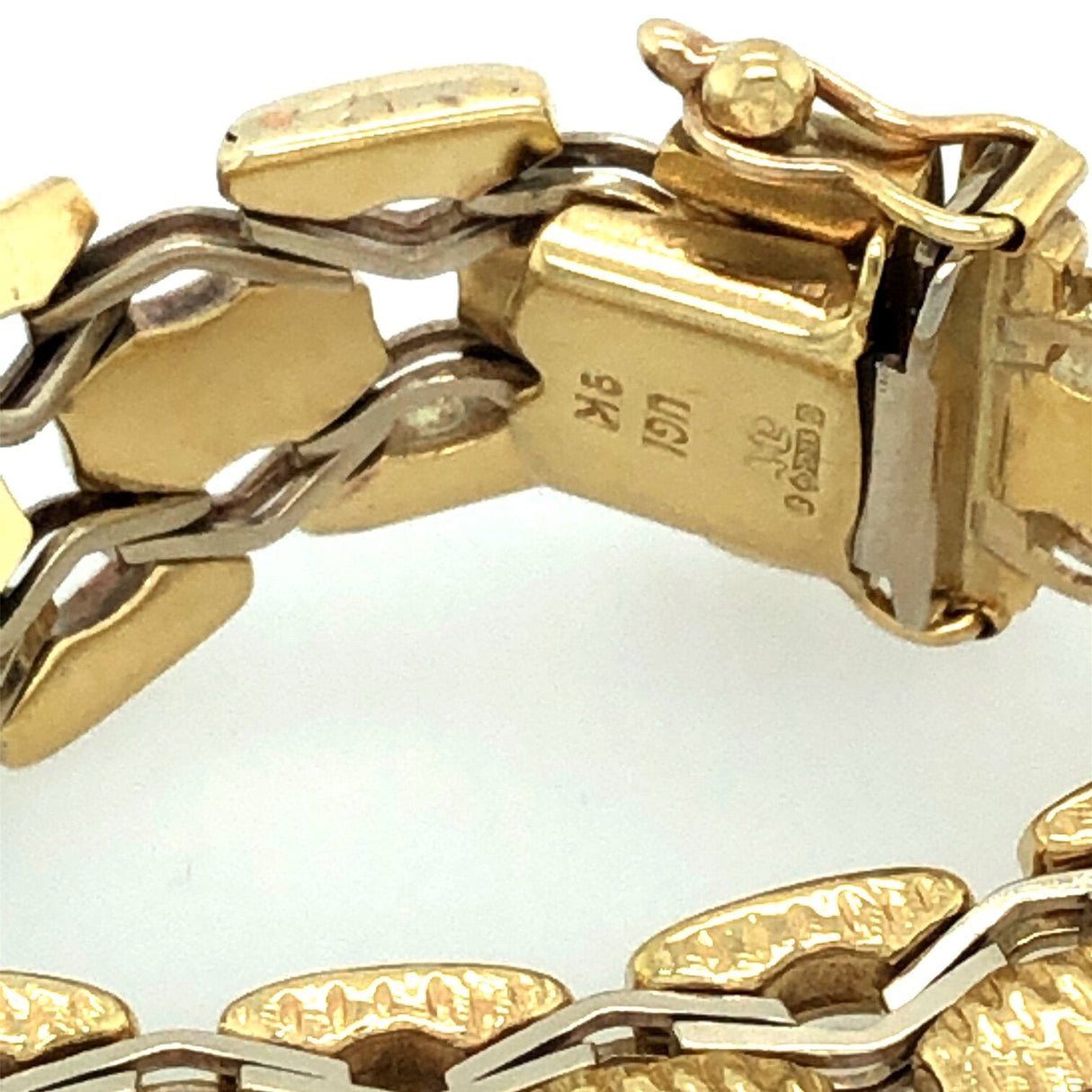 Fine Mid-century 9K Gold Link Bracelet The Vintage Jewellery Company
