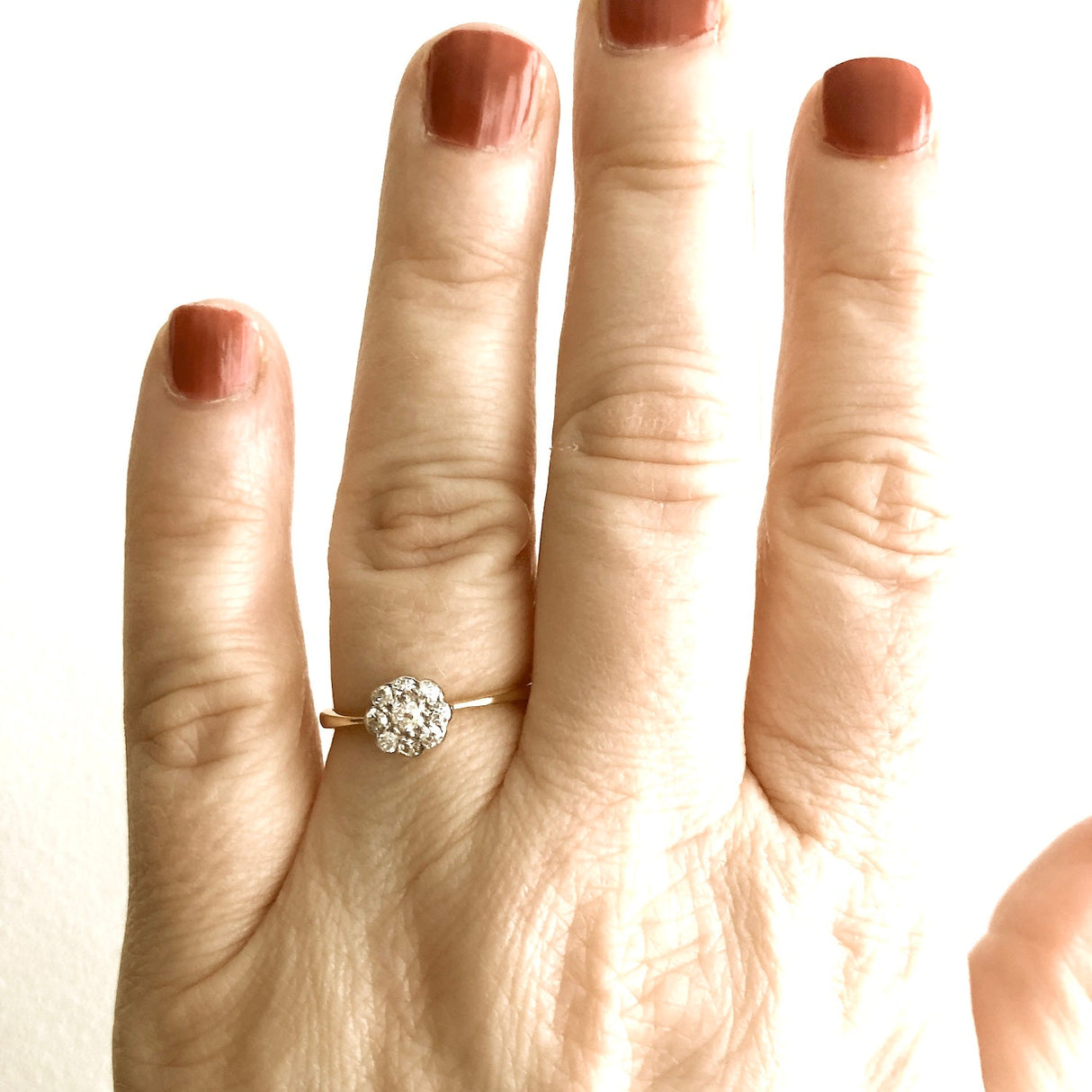 Gold, Platinum & Diamond Daisy Cluster Antique Ring The Vintage Jewellery Company