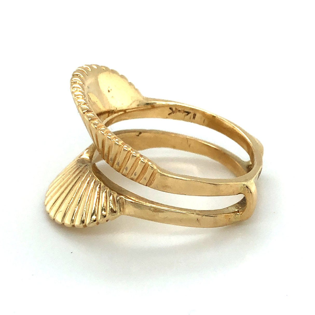 Jacket Ring in 14K Yellow Gold The Vintage Jewellery Company