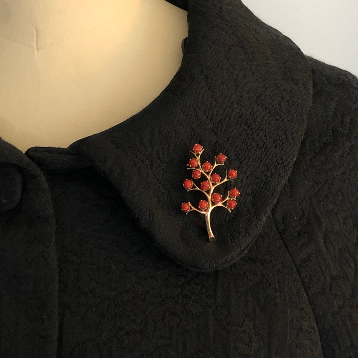 Mid-century Coral and 14k Gold Brooch The Vintage Jewellery Company