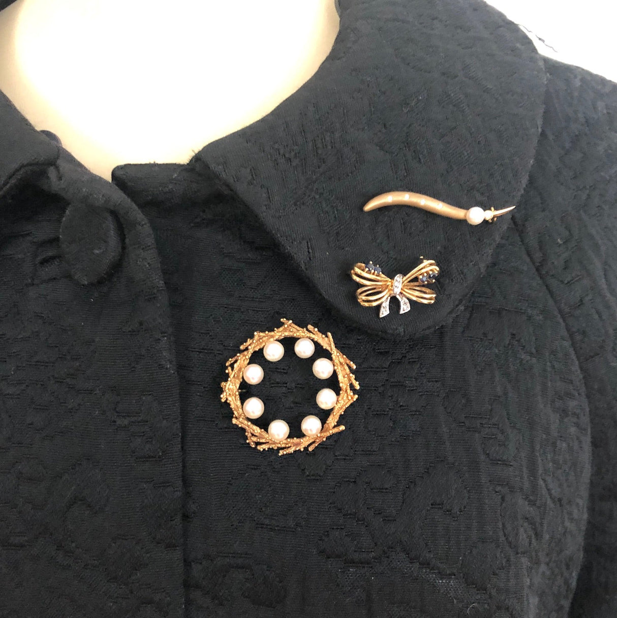 Mikimoto Pearl & Gold Vintage Brooch The Vintage Jewellery Company