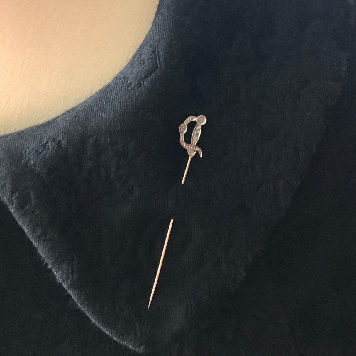 Vintage Gold Sword Brooch/Stick-pin set with Diamonds The Vintage Jewellery Company