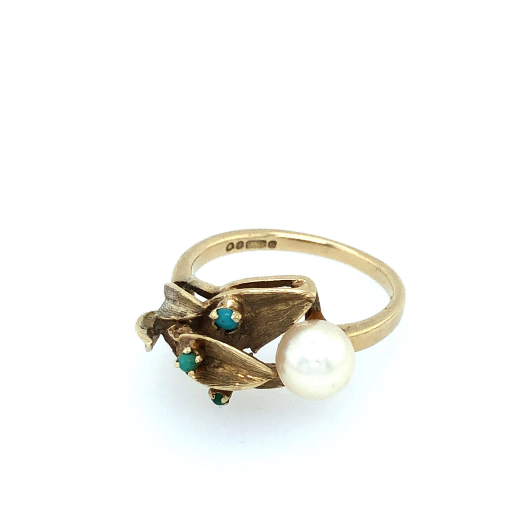 Flower Bypass Ring in 14k Gold with Pearl and Turquoise The Vintage Jewellery Company