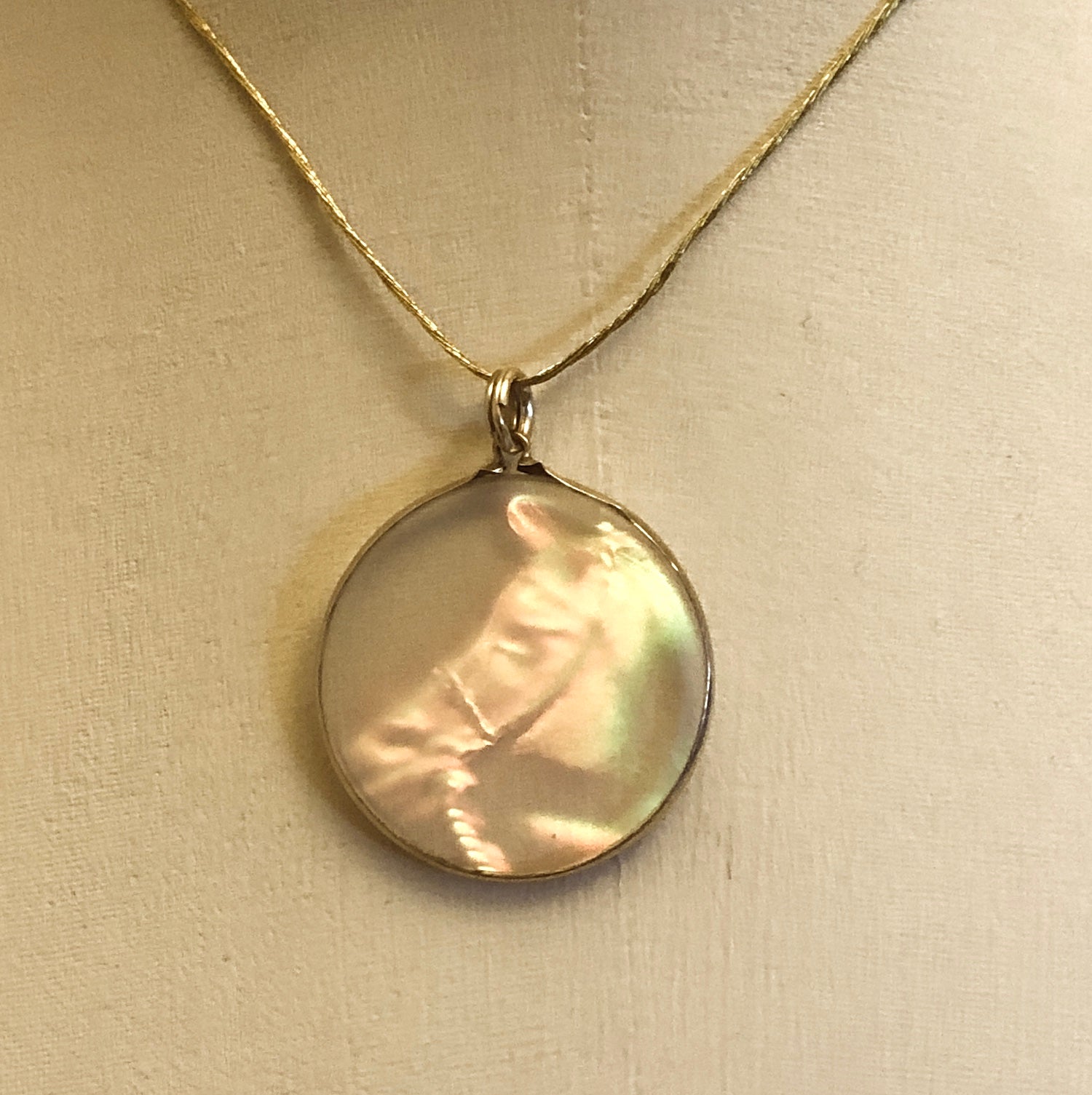 Holographic necklace pendant hot sale