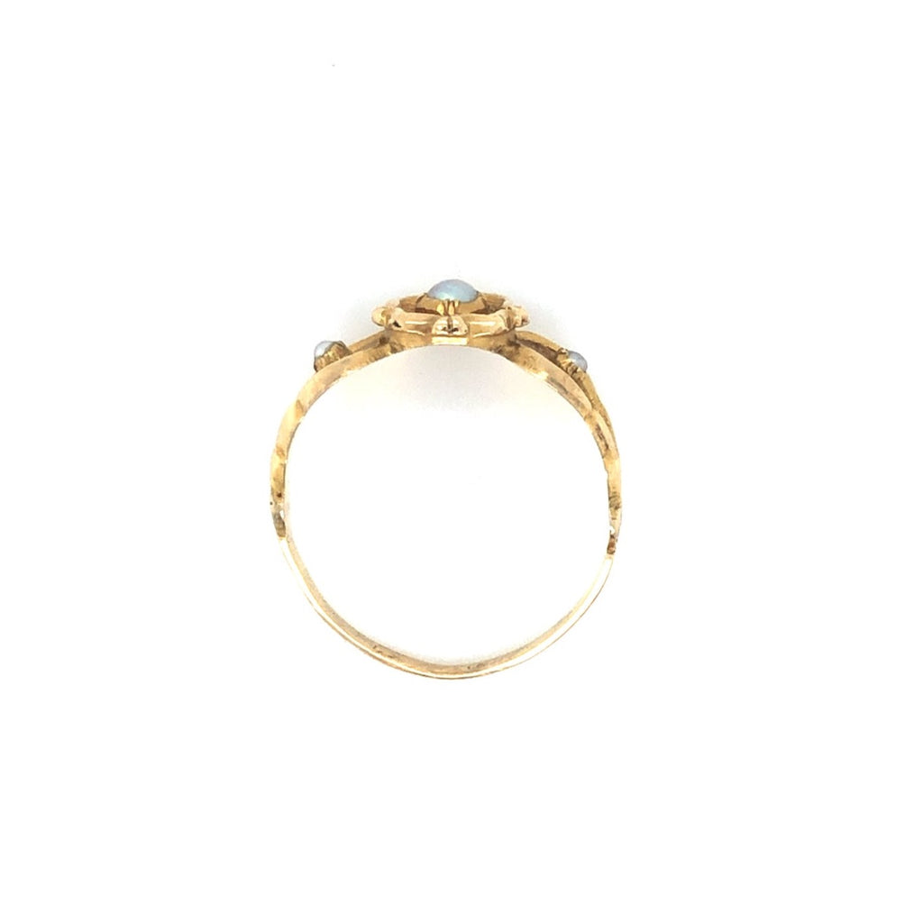 Georgian Three Pearl Gold Ring
